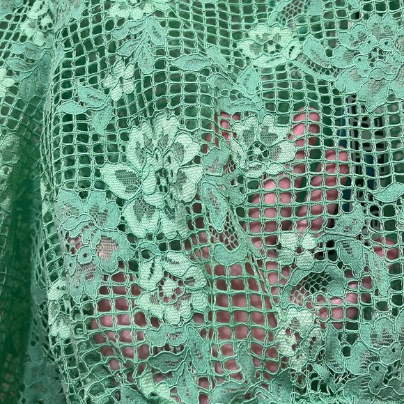 Unknown Brand Green Lace Crochet Crop Top - Picture 2 of 7